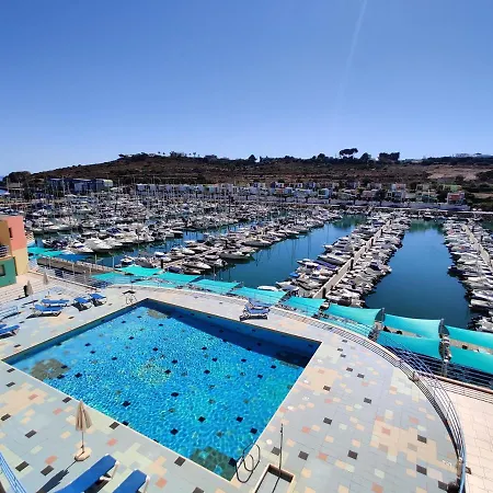 Marina Views Apartamento